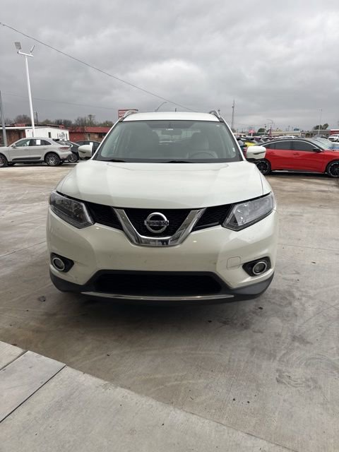 Used 2016 Nissan Rogue SL image 2