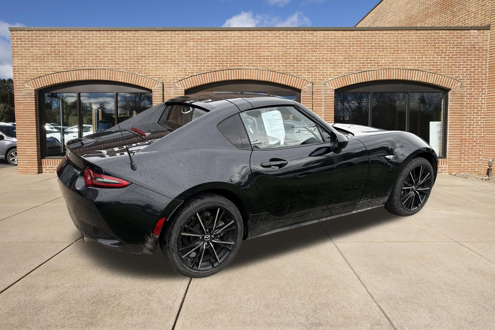 Used 2025 MAZDA MX-5 Miata RF Grand Touring RWD video 3