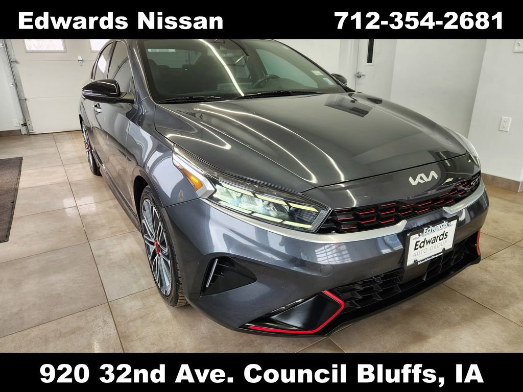 Used 2023 Kia Forte GT w/ GT2 Package image 2