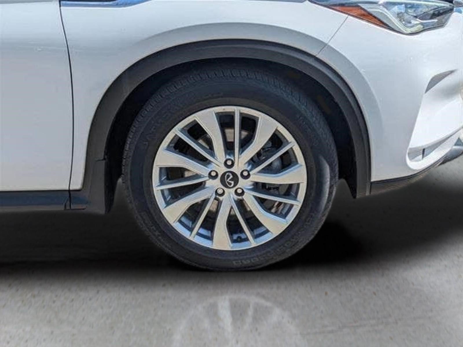 Used 2023 INFINITI QX50 Pure AWD/4WD image 23