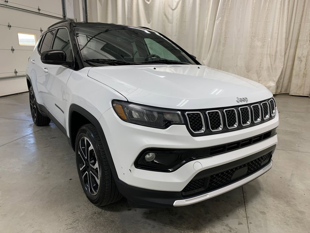 Used 2024 Jeep Compass Limited AWD/4WD image 14