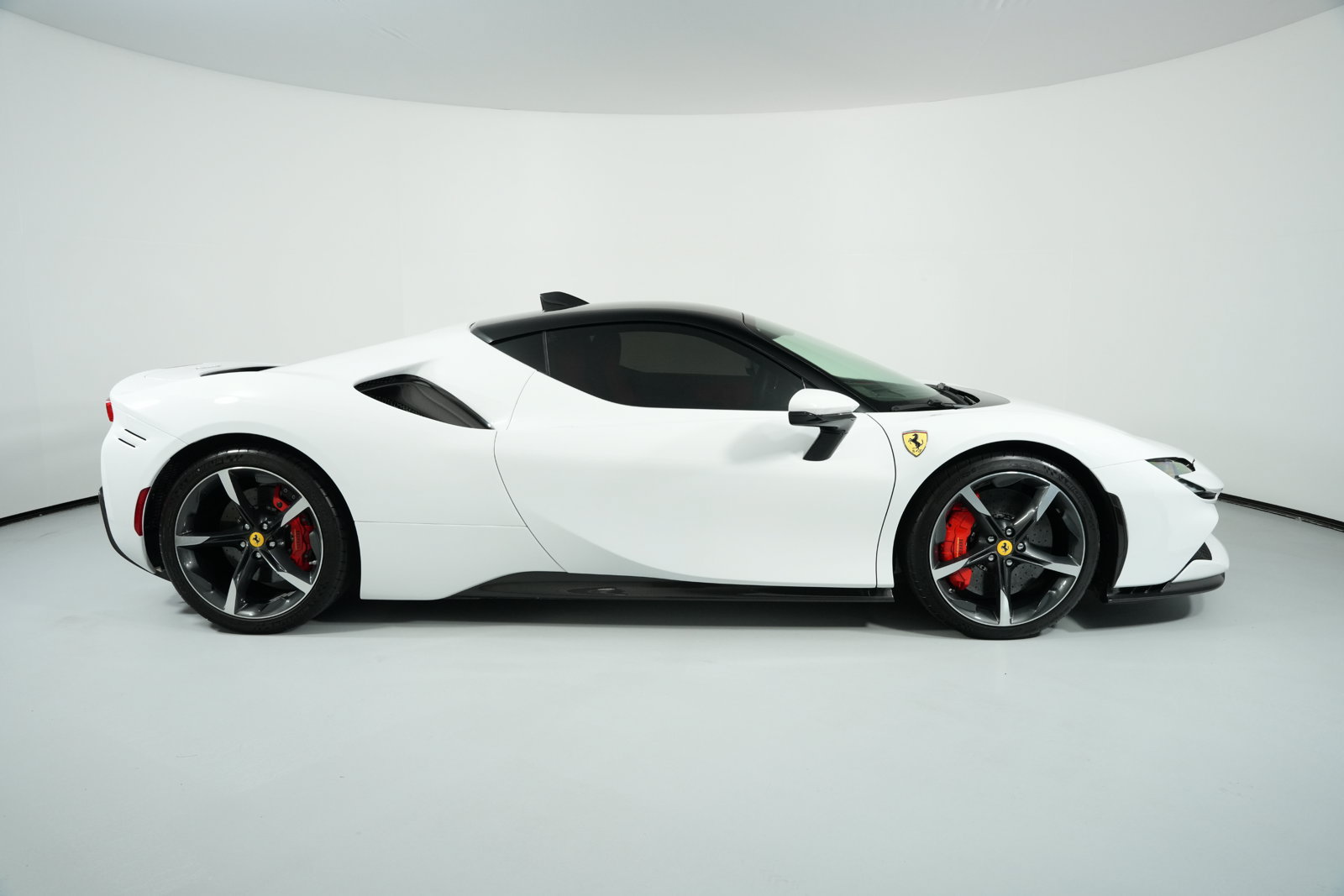 Certified 2021 Ferrari SF90 Stradale AWD/4WD image 15