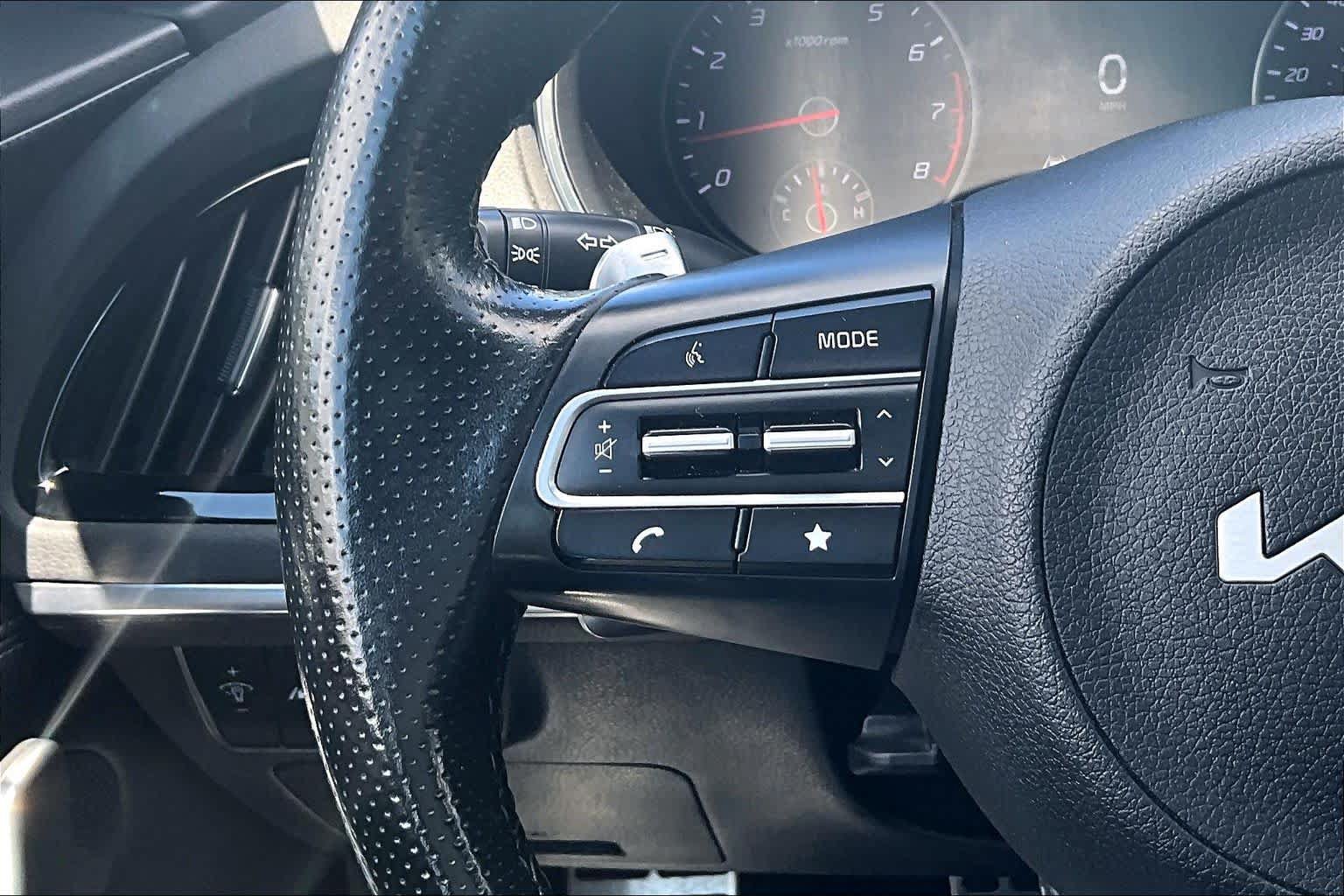 Certified 2023 Kia Stinger GT-Line w/ Sun & Sound Package AWD/4WD image 24