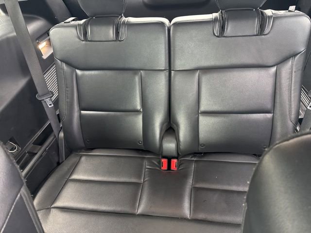 Used 2020 Ford Explorer XLT w/ Equipment Group 202A image 11