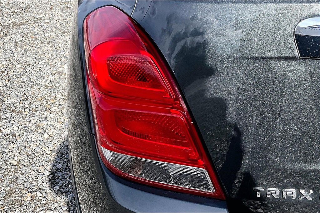 Used 2020 Chevrolet Trax Premier image 28