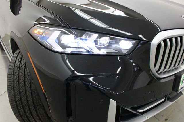 Used 2025 BMW X5 xDrive40i w/ Climate Comfort Package image 4