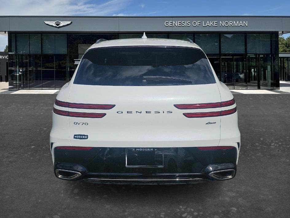 Used 2026 Genesis GV70 2.5T Sport Prestige AWD/4WD image 8