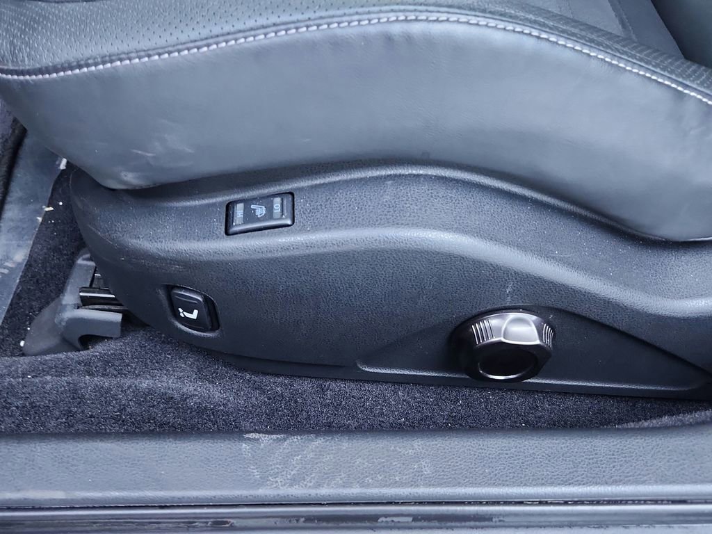 Used 2019 Nissan GT-R image 45