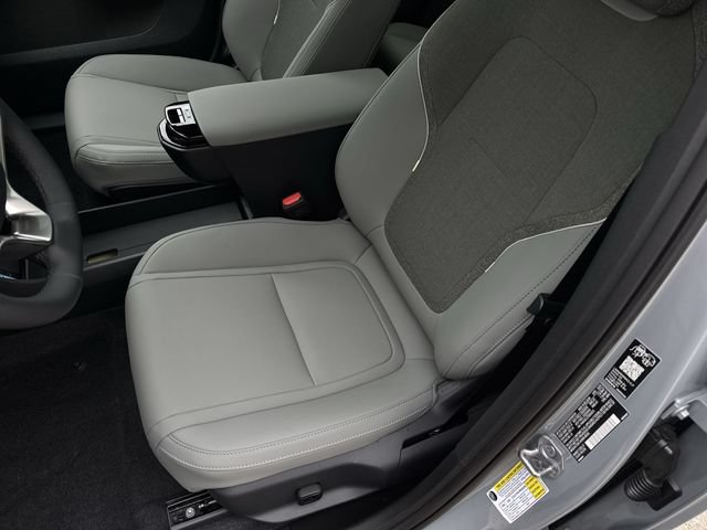 New 2026 Volvo EX30 Cross Country Ultra w/ Protection Package Premier AWD/4WD image 20