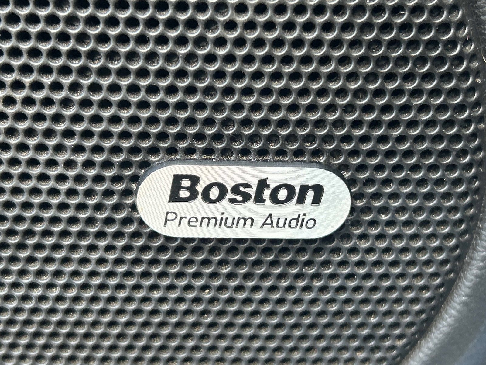 Used 2015 Chevrolet Camaro SS image 19