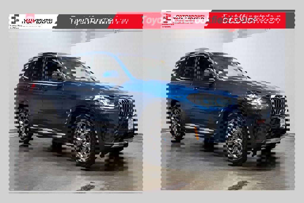 Used 2022 BMW X3 xDrive30i w/ Premium Package 2 (ZPA) image 1