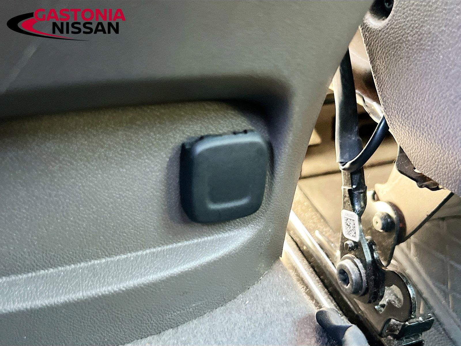 Used 2019 Chevrolet Malibu LT w/ Leather Package image 34