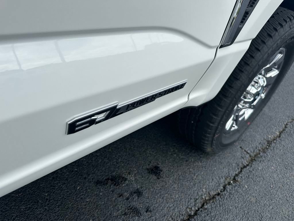 New 2025 Ford F250 Lariat w/ Lariat Ultimate Package image 35