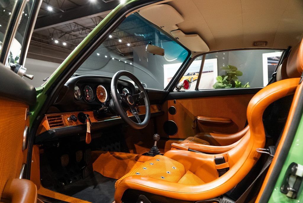 Used 1994 Porsche 911 GT3 RS image 18