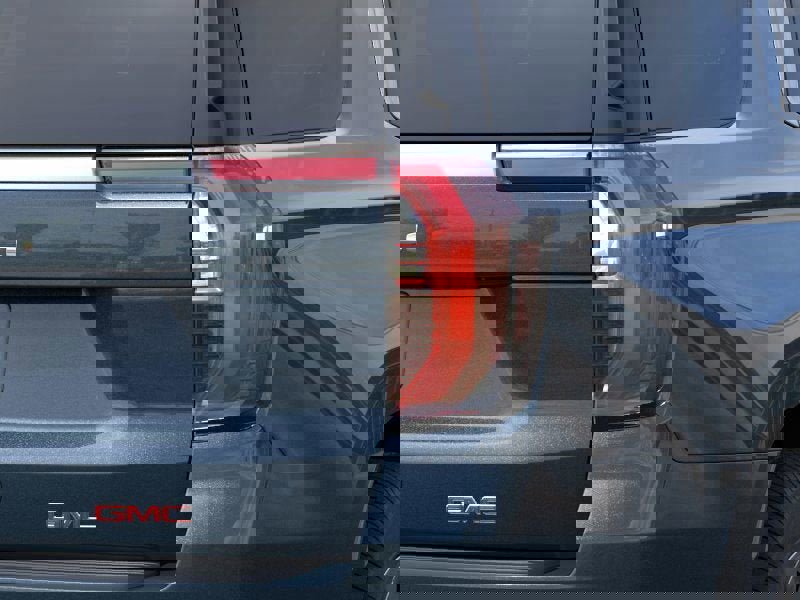 New 2026 GMC Yukon Denali w/ Sun & Power Step Package image 12
