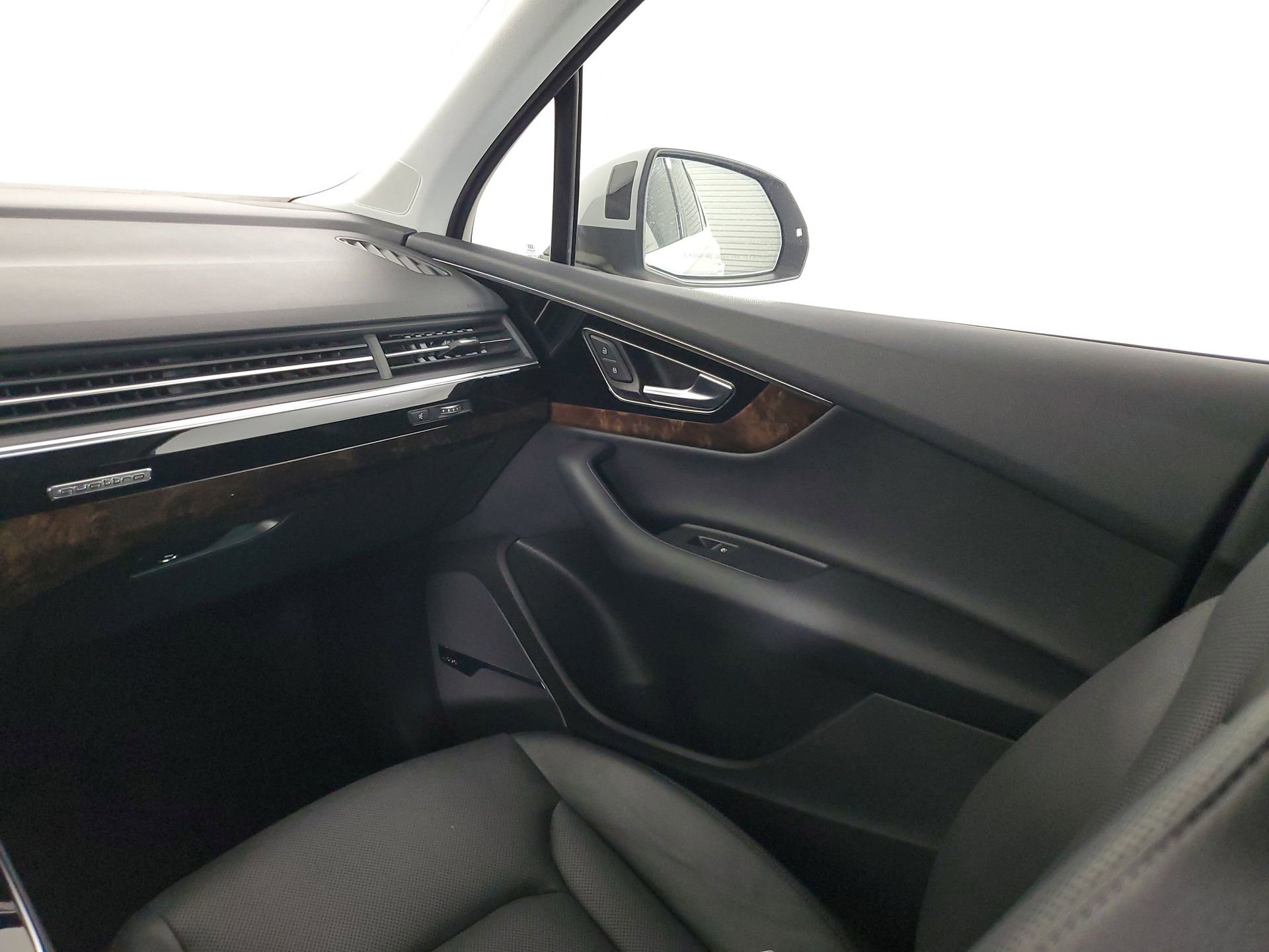 Used 2017 Audi Q7 3.0T Premium Plus image 52