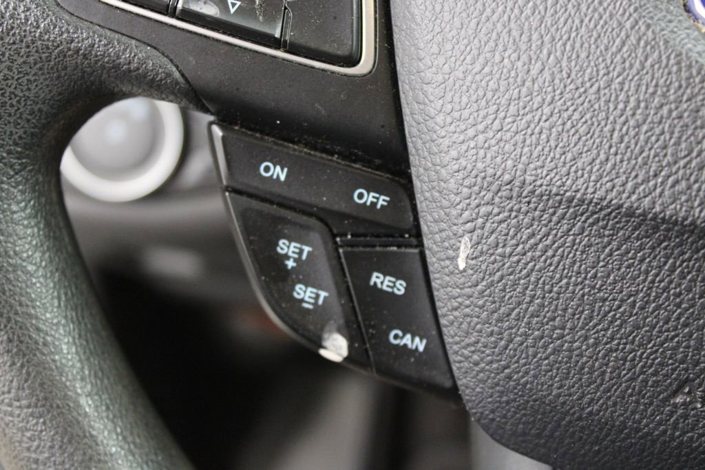 Used 2018 Ford Escape SE image 22