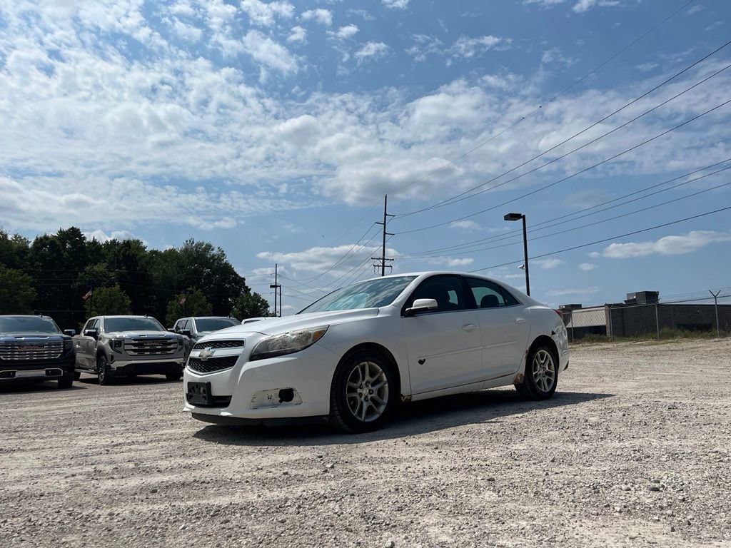 Used 2013 Chevrolet Malibu LT w/ Power Convenience Package FWD image 2