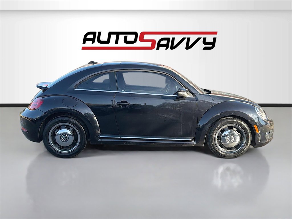 Used 2019 Volkswagen Beetle 2.0T SE image 8