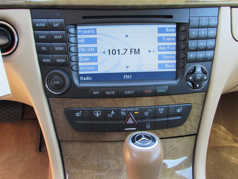Used 2008 Mercedes-Benz E 350 Sedan image 23