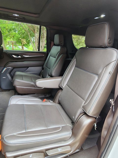 Used 2022 GMC Yukon XL Denali image 18