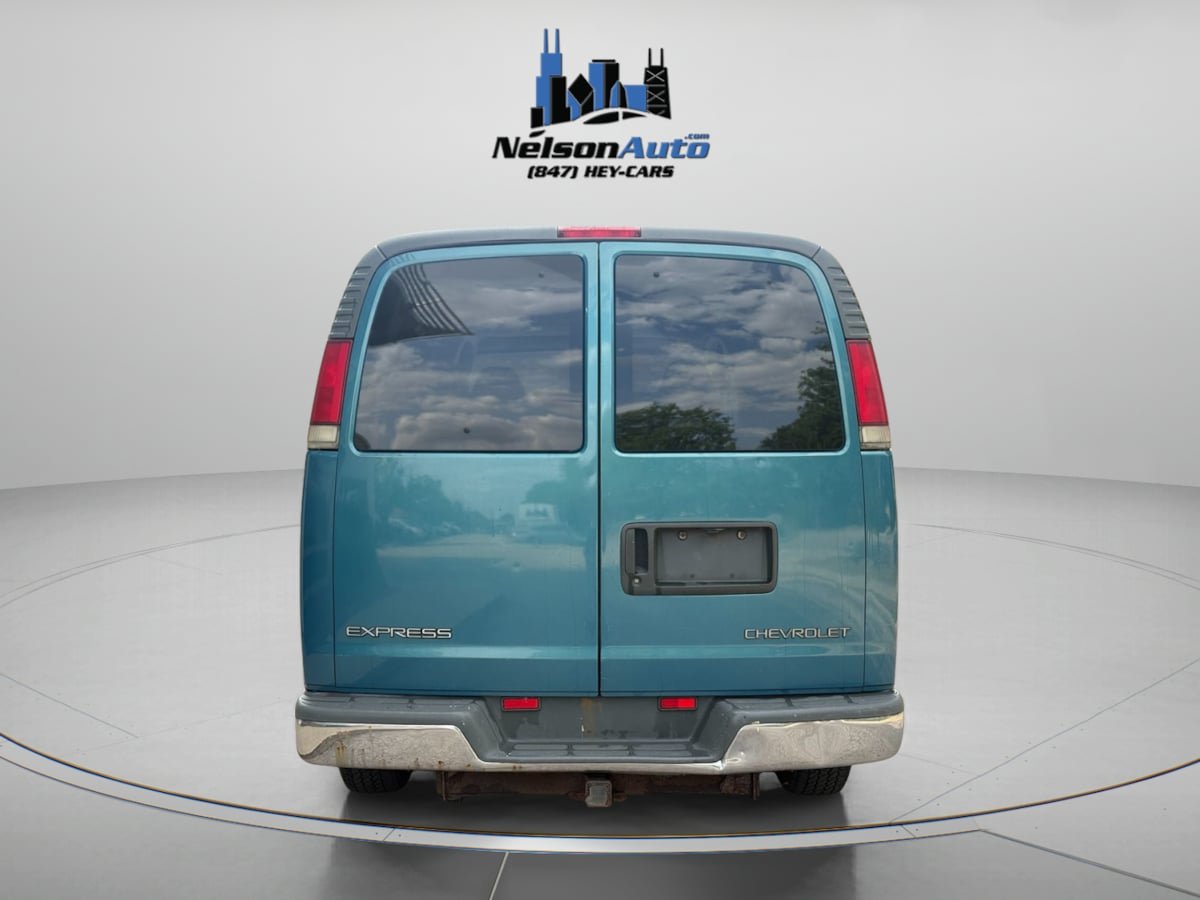 Used 1998 Chevrolet Express 2500 Passenger w/ Preferred Equipment Group RWD image 9