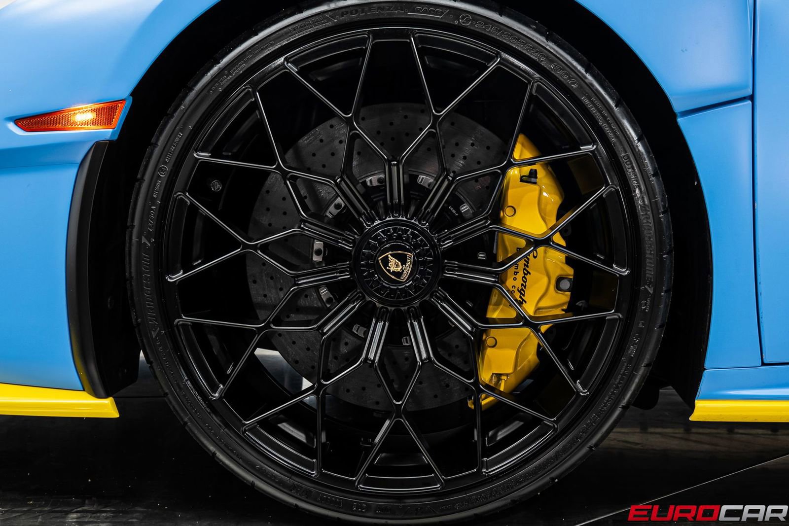 Used 2022 Lamborghini Huracan STO RWD image 26