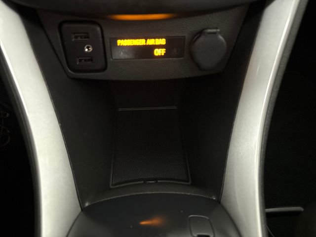 Used 2022 Chevrolet Trax LT w/ LT Convenience Package image 49