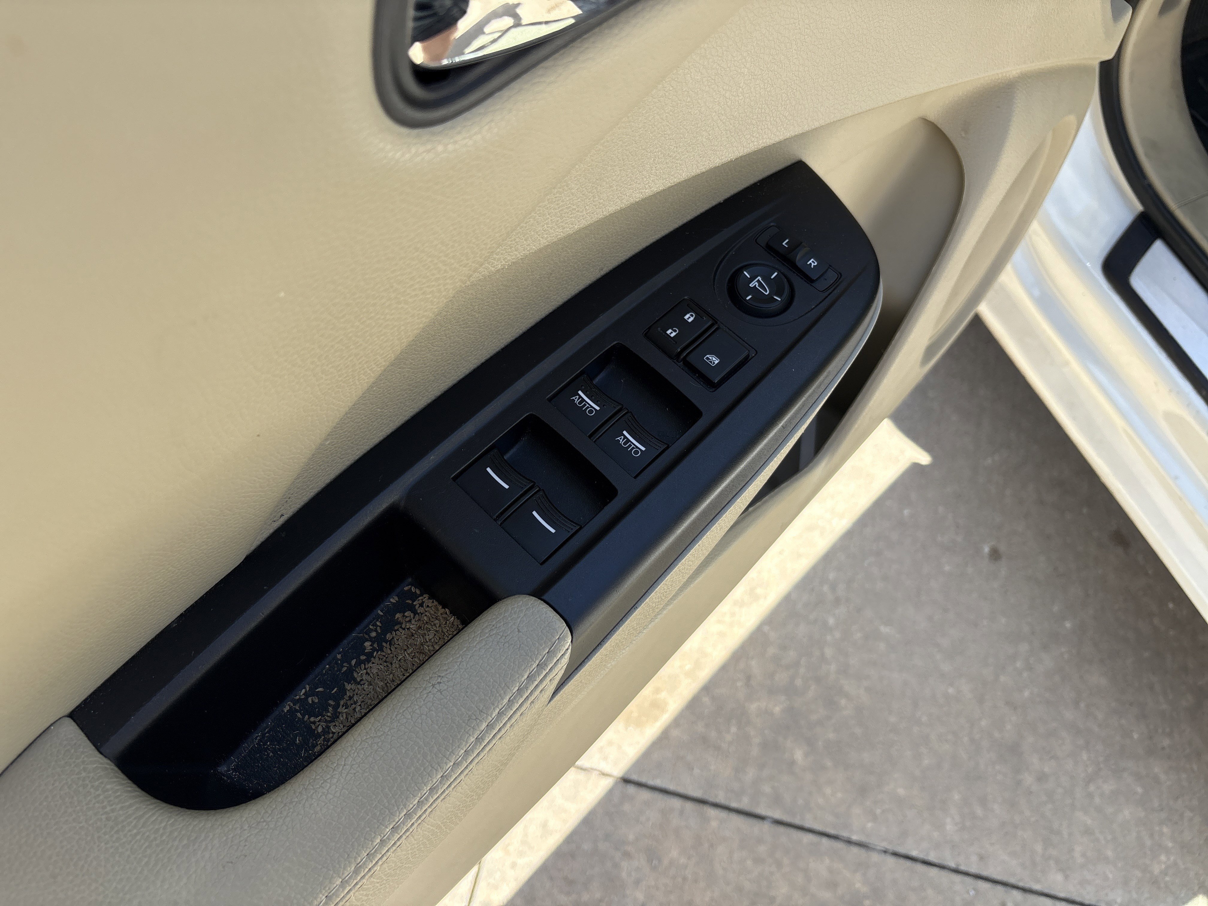 Used 2016 Acura RDX AWD w/ Technology Package image 15