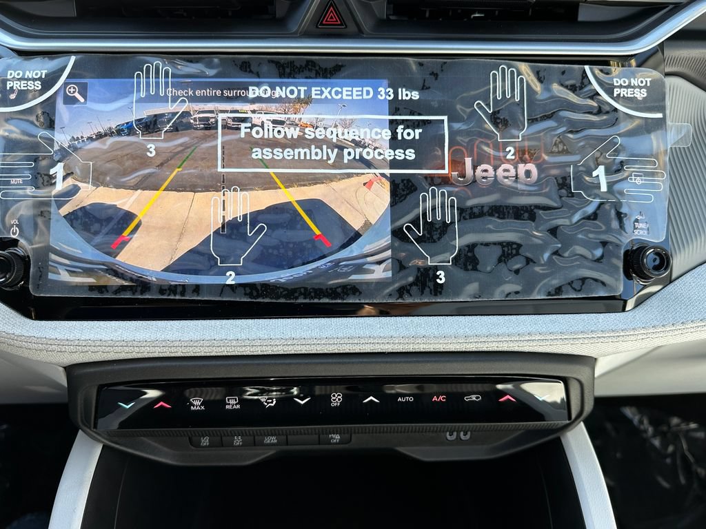 New 2026 Jeep Cherokee Laredo AWD/4WD image 29