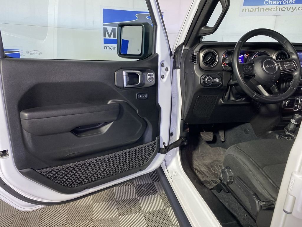 Used 2022 Jeep Wrangler Unlimited Sport AWD/4WD image 27
