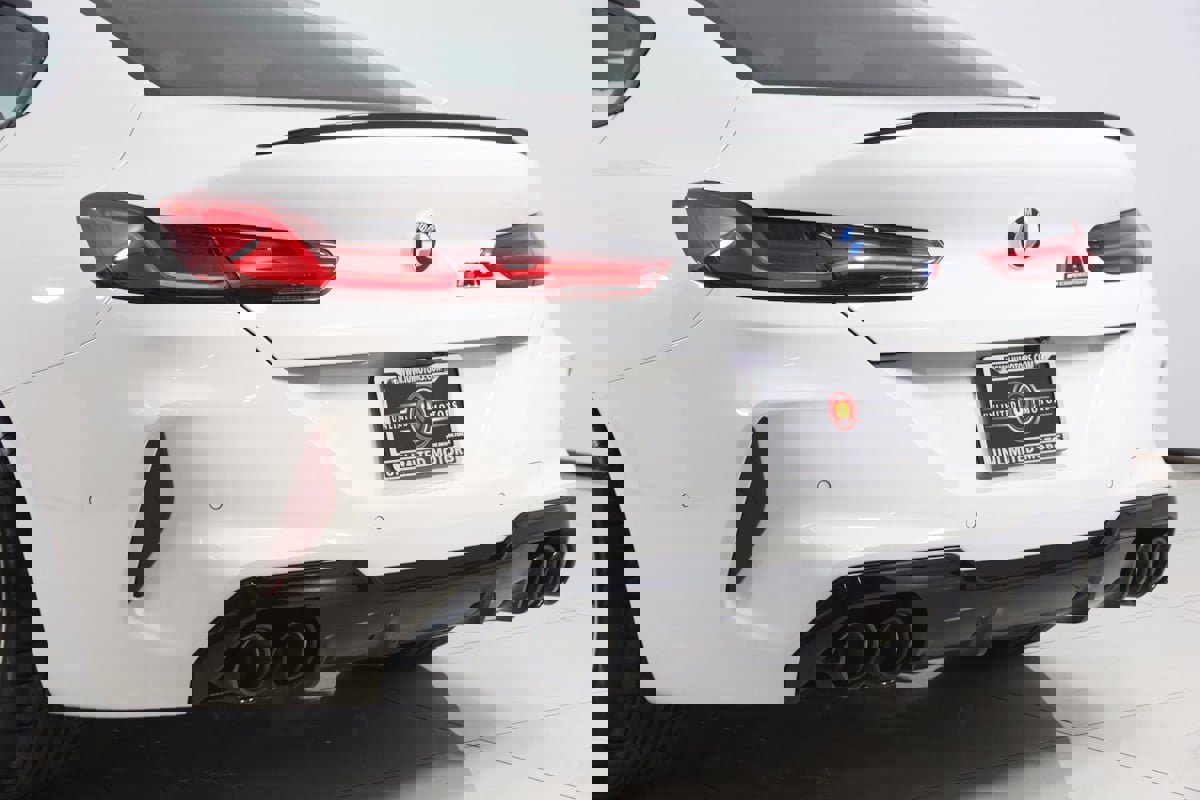 Used 2025 BMW M8 Competition image 30