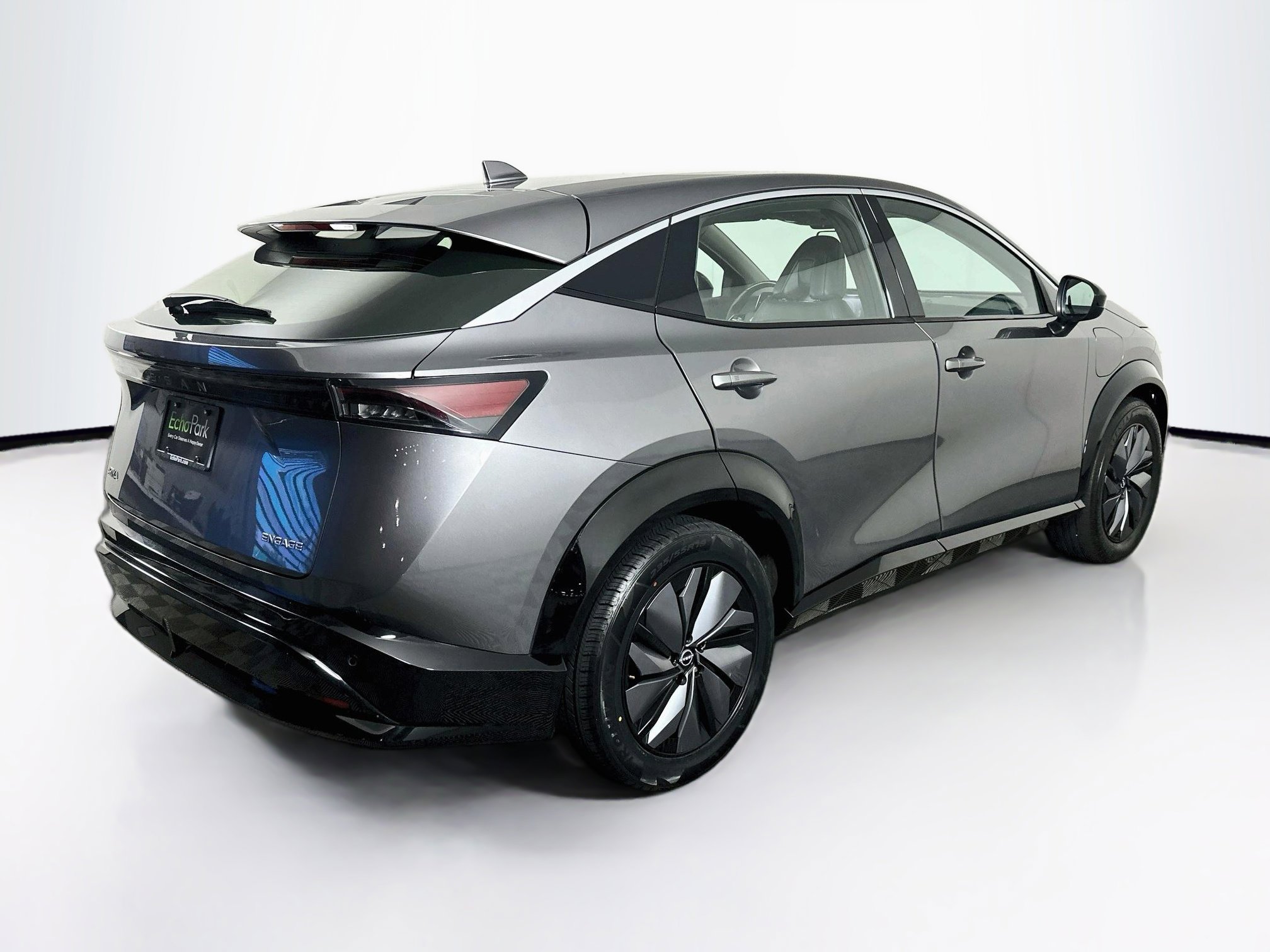 Used 2023 Nissan Ariya FWD image 9