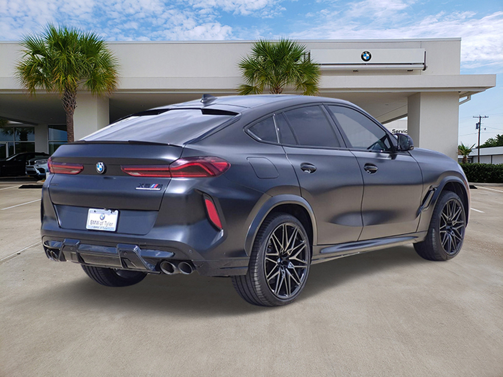 Used 2023 BMW X6 M w/ Competition Package AWD/4WD image 4