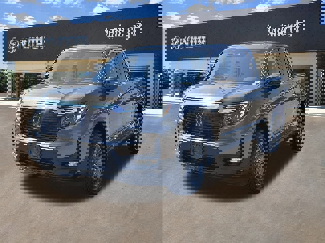 Used 2023 Honda Ridgeline RTL-E image 2