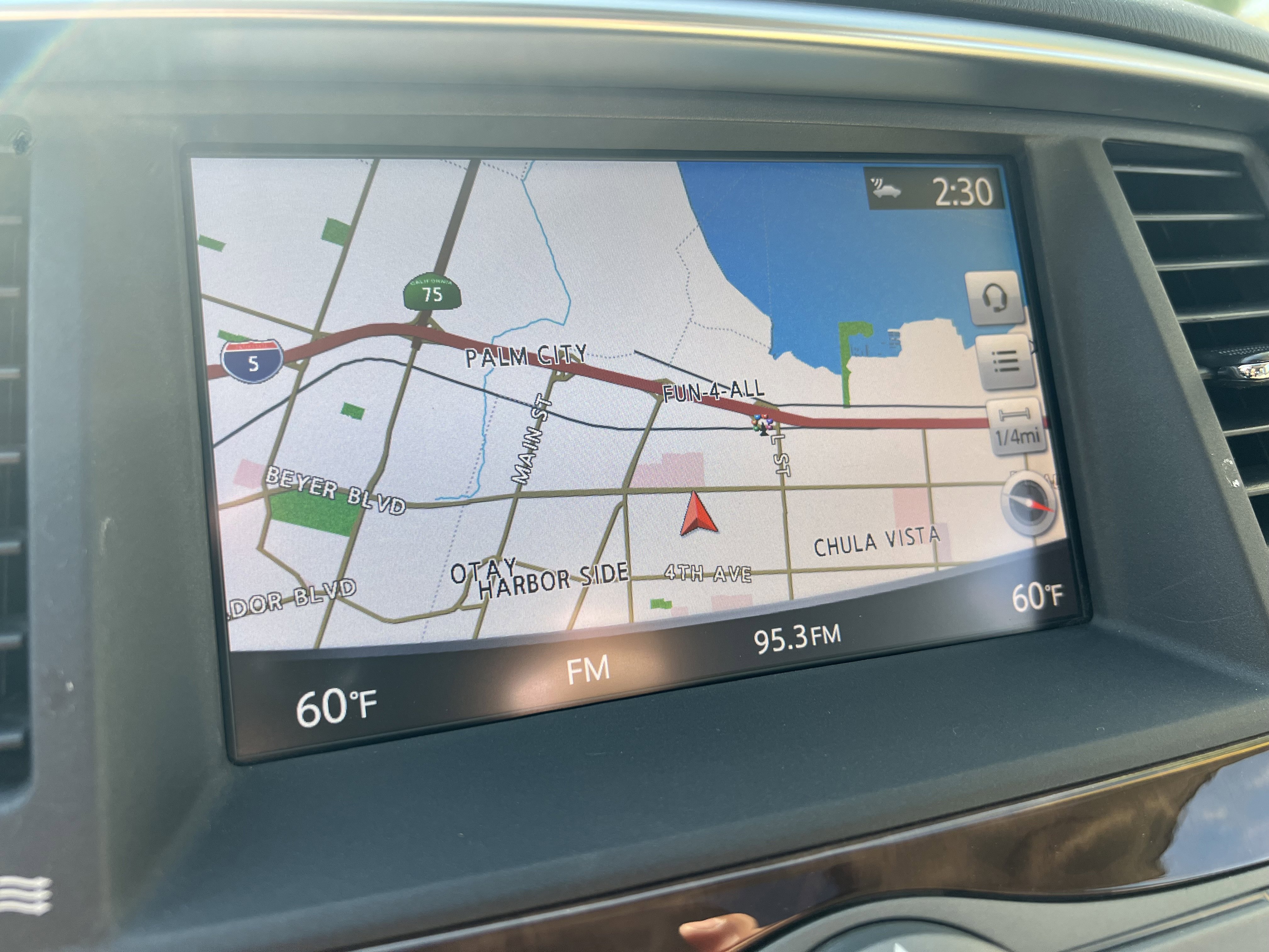 Used 2018 Nissan Armada SL w/ Premium Package image 23