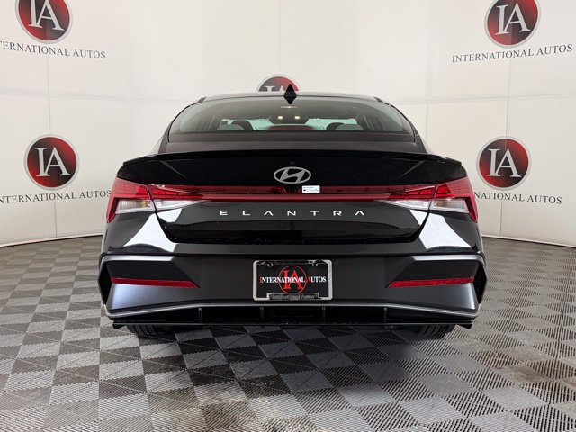 New 2026 Hyundai Elantra SEL Sport Premium FWD image 6