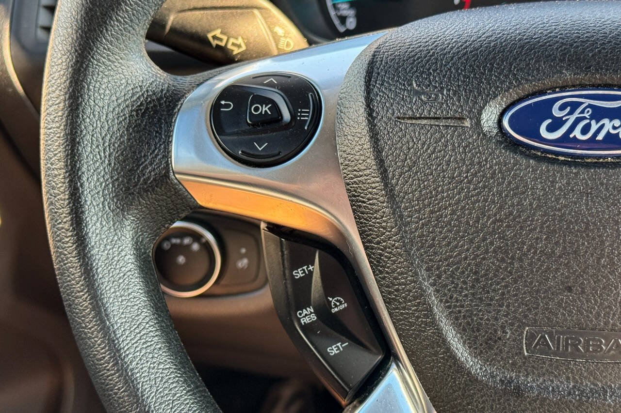 Used 2020 Ford Transit Connect XL FWD image 25