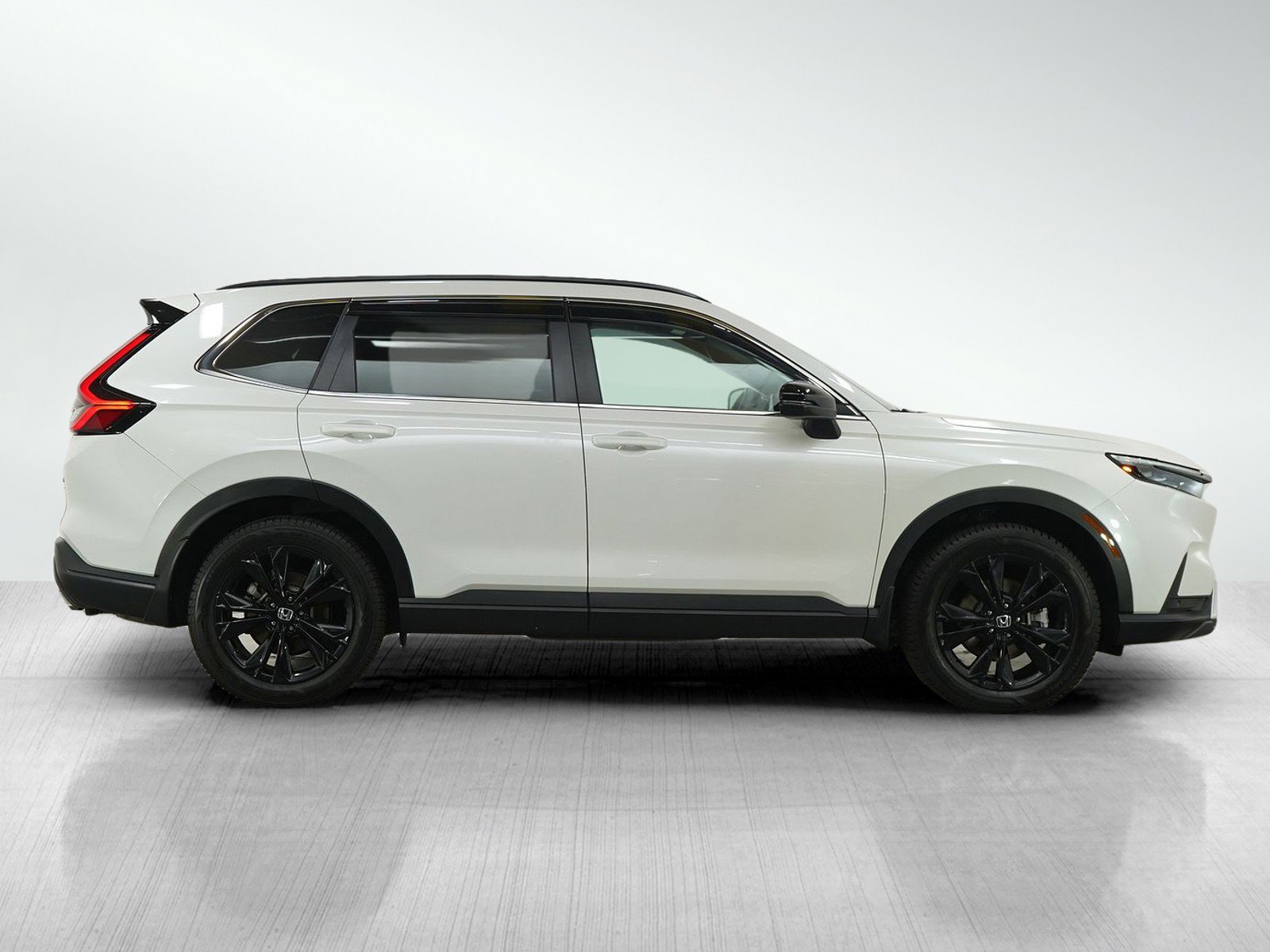 Used 2025 Honda CR-V Sport Touring image 6