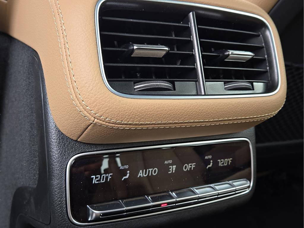 New 2026 Mercedes-Benz GLS 580 4MATIC image 11