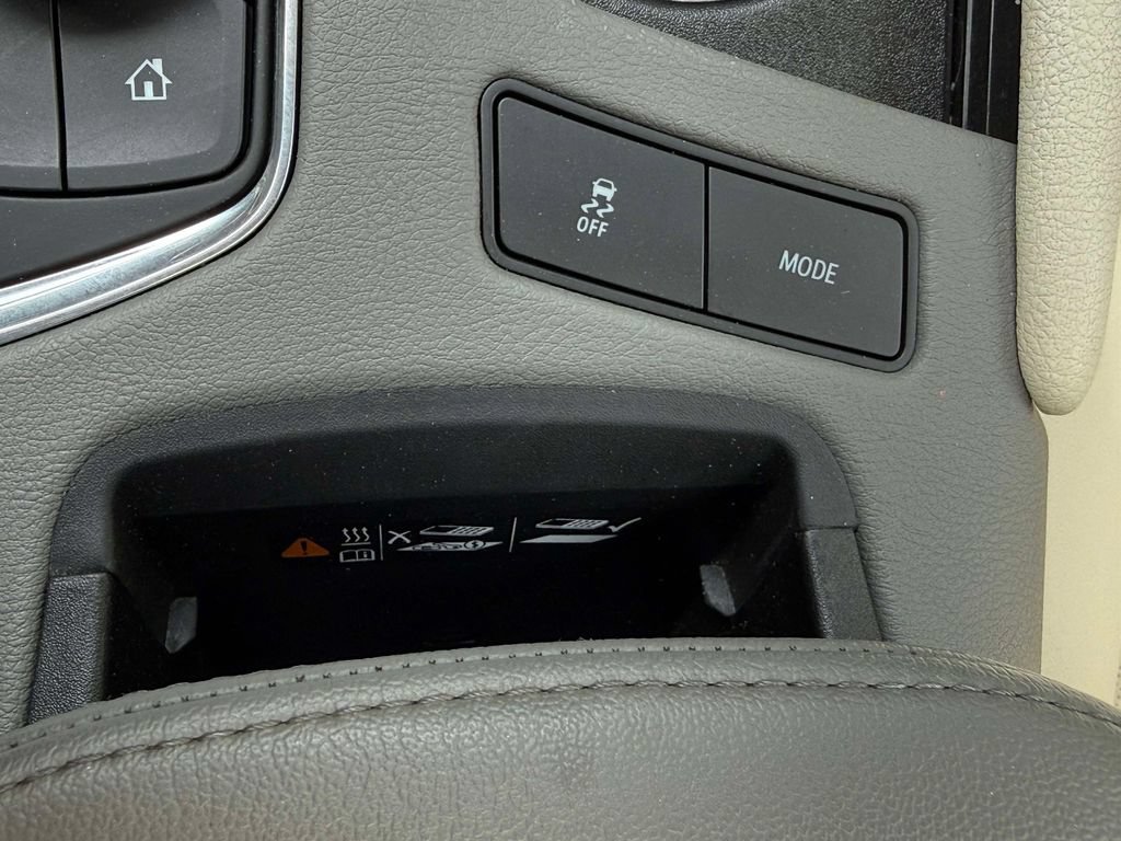 Used 2020 Cadillac XT6 Premium Luxury FWD image 24