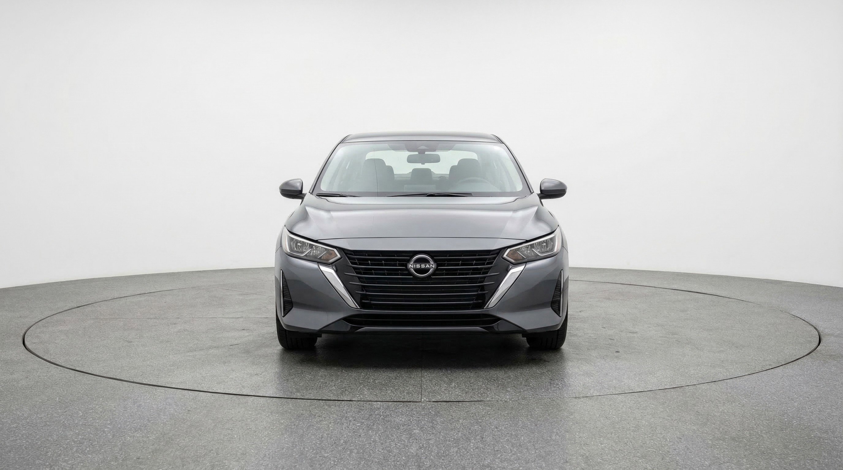 Used 2025 Nissan Sentra SV image 2