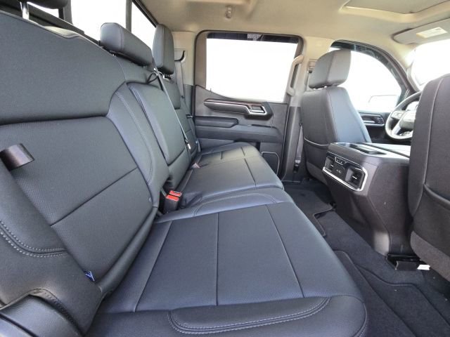 Used 2025 GMC Sierra 1500 SLT w/ SLT Premium Package image 14