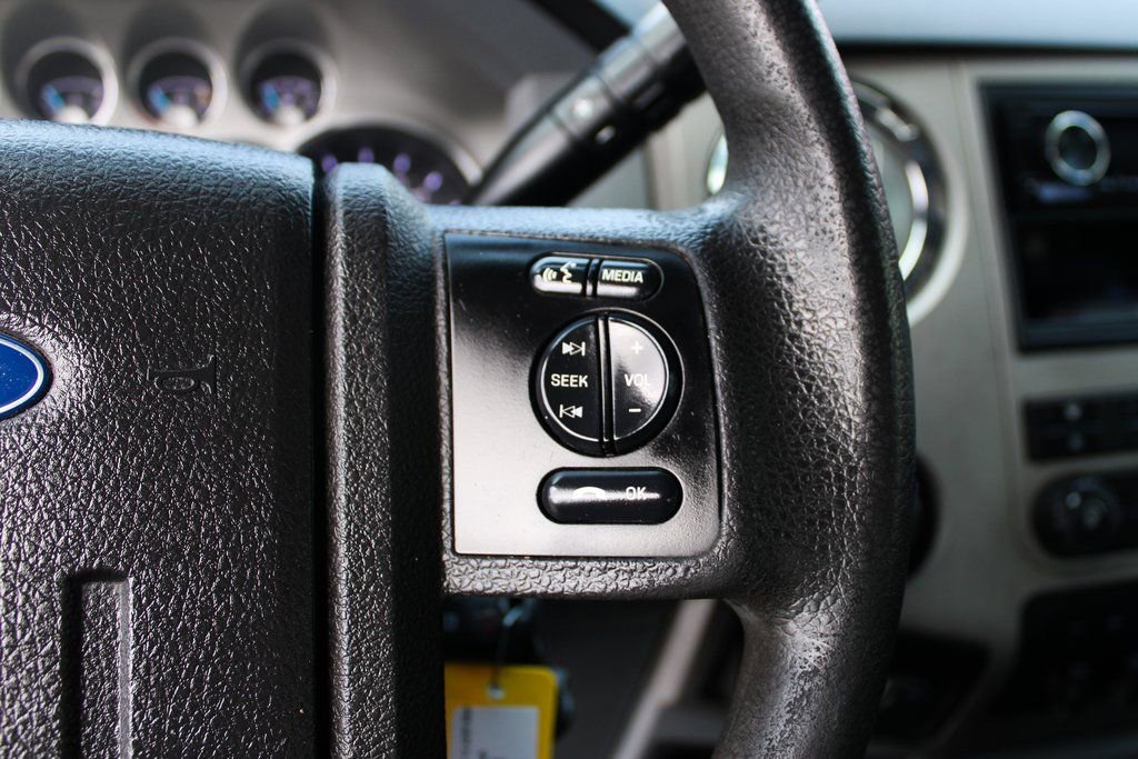 Used 2016 Ford F250 XLT w/ XLT Value Package image 23