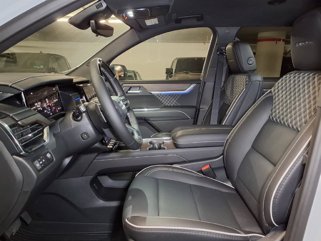 New 2027 GMC Acadia Denali w/ LPO, Floor Liner Package FWD image 15