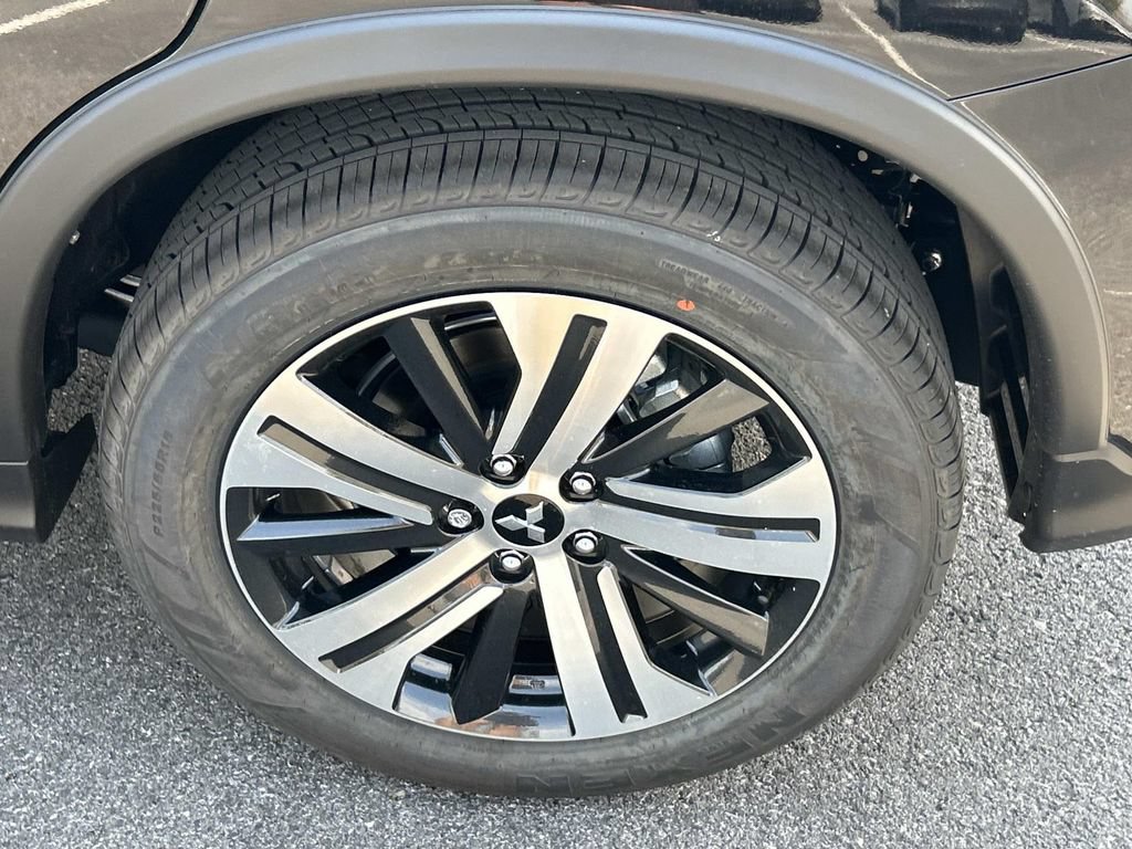 New 2026 Mitsubishi Outlander Sport ES AWD/4WD image 12