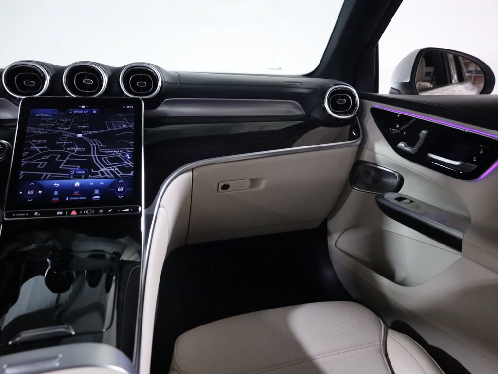 Certified 2024 Mercedes-Benz GLC 300 4MATIC image 42