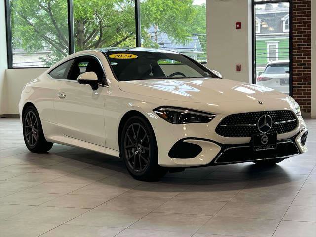 Used 2024 Mercedes-Benz CLE 300 4MATIC Coupe image 2