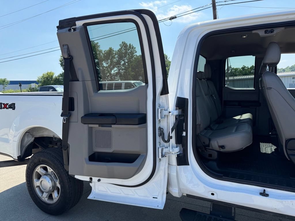 Used 2021 Ford F250 XL w/ Power Equipment Group AWD/4WD image 41