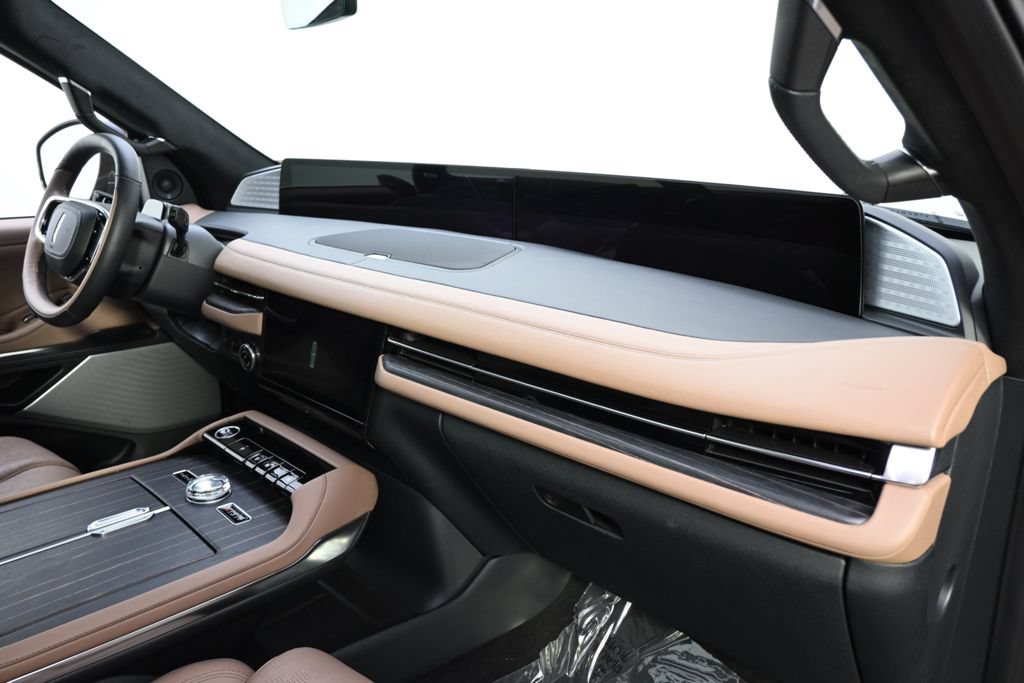 New 2026 Lincoln Navigator L Black Label AWD/4WD image 15